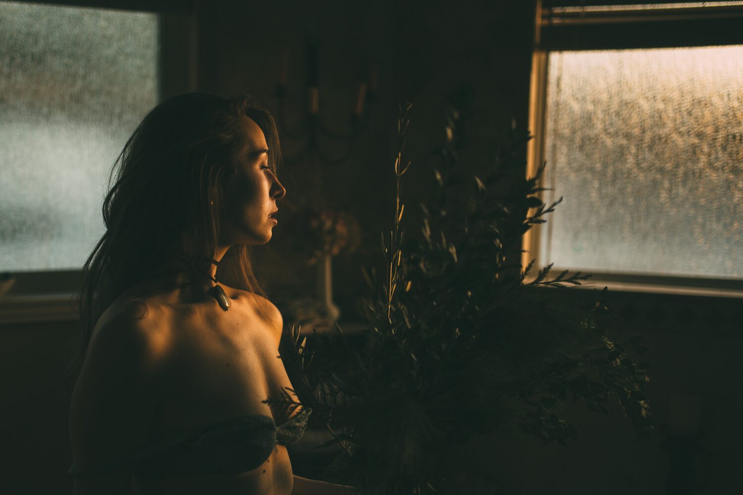 Bailey in Kelowna portraits story frame 22: Two portrait sessions moving through window light, body line, bold colour, foliage and floral-bath portraits.
