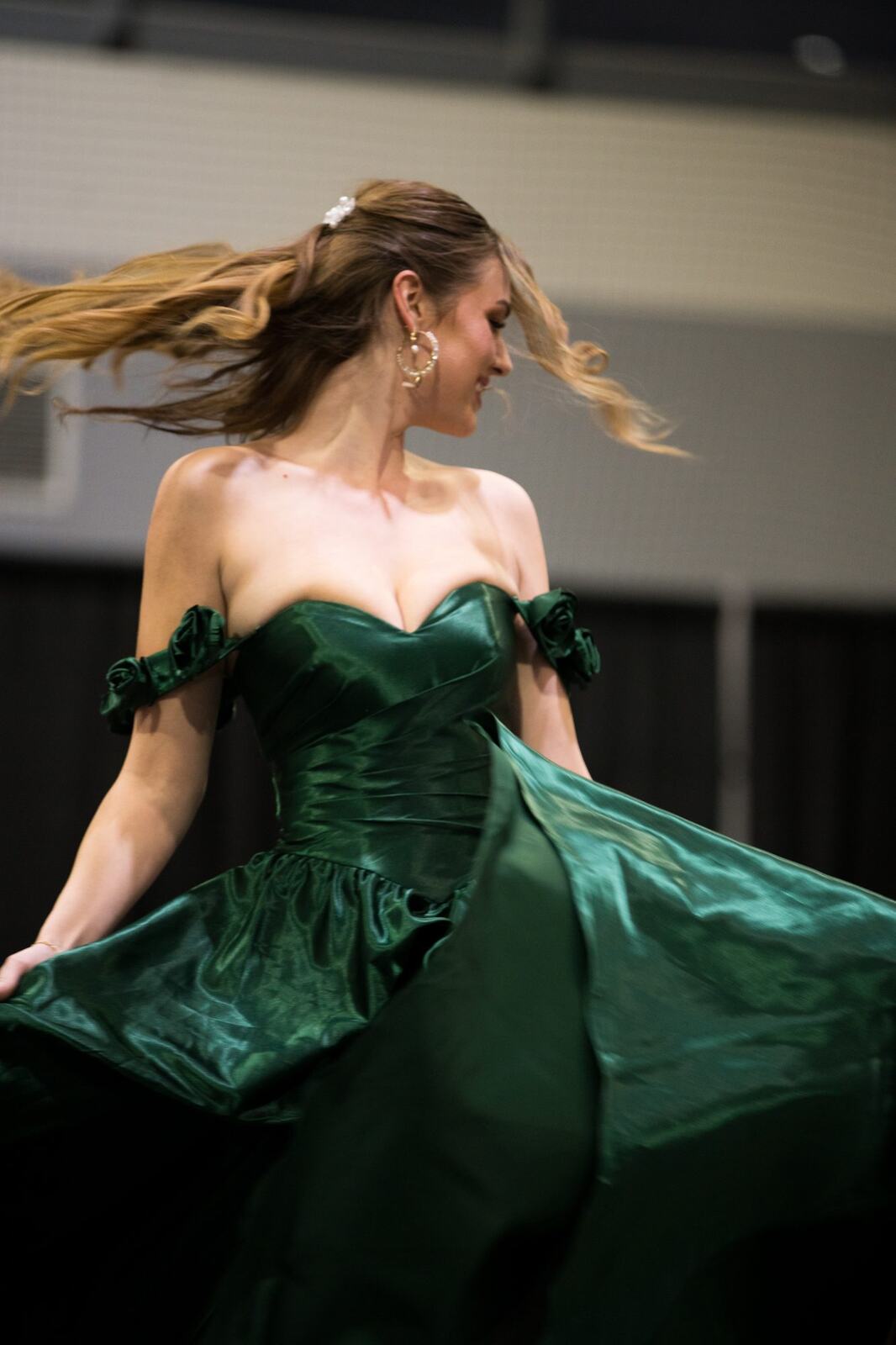 Diva Den at Kelowna Bridal Extravaganza corporate story frame 39: Runway and bridal beauty photography for Diva Den Day Spa at Kelowna Bridal Extravaganza, with women-focused looks from Sunny, Montana, Elena, Beth and Sky for Okanagan wedding and beauty brands..