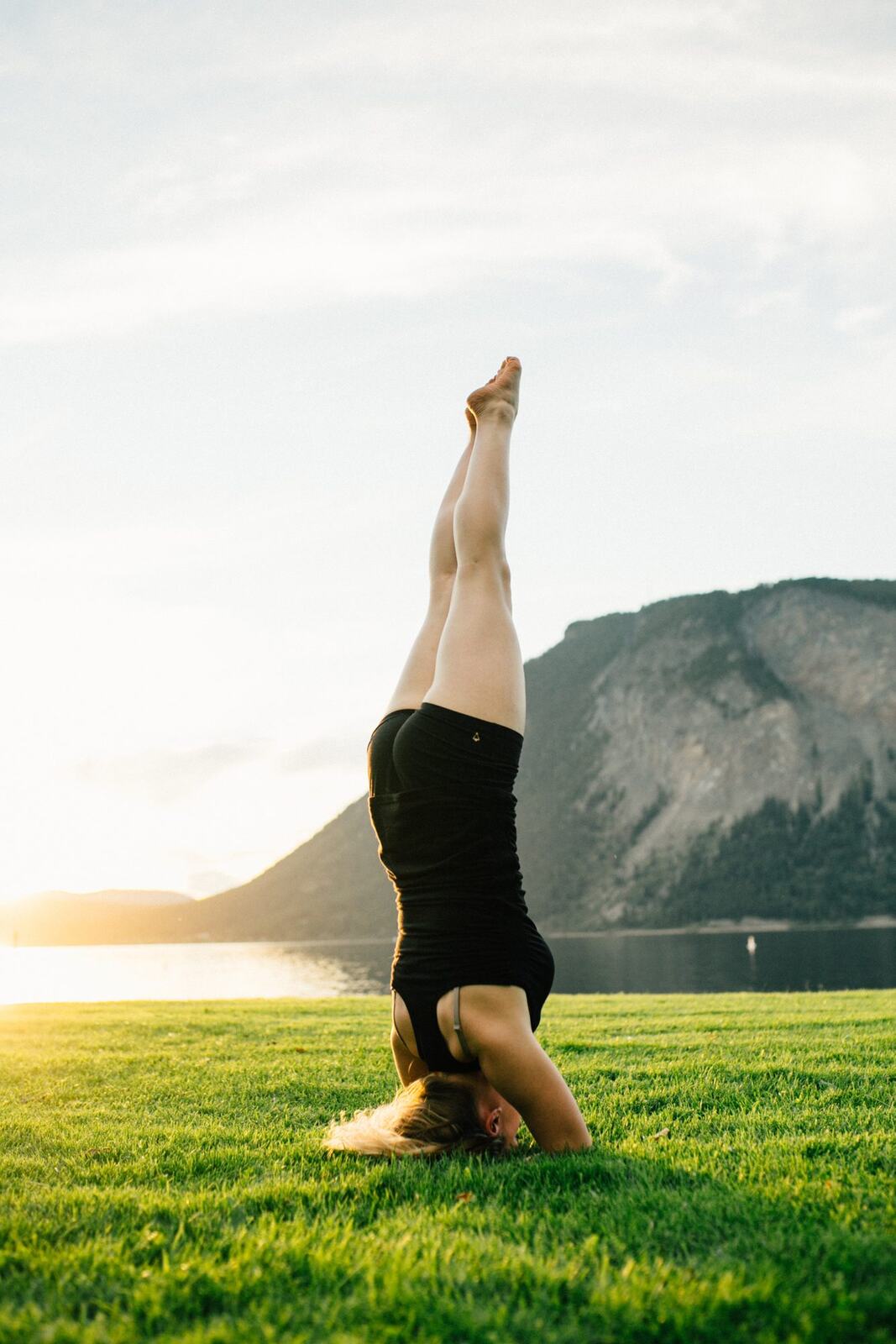 Shani Yoga corporate story frame 39: Wellness portraits for Shani with yoga movement, shoreline light and wooded settings, created for a personal brand with an active outdoor focus.