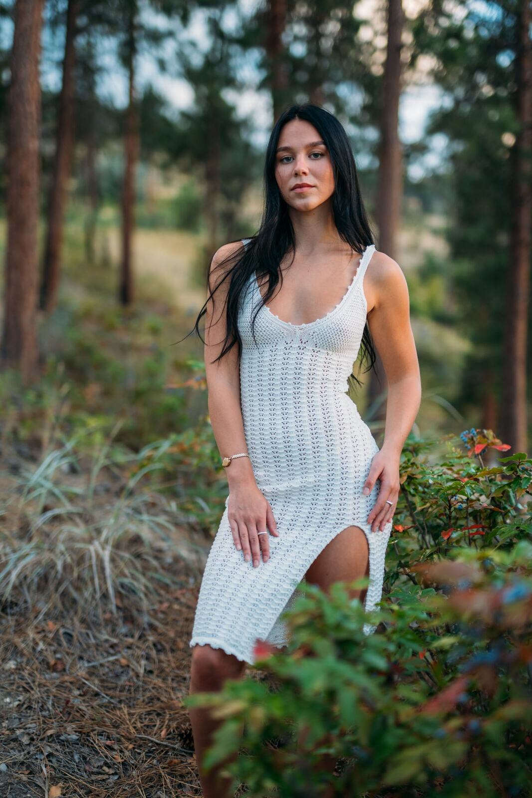 Shaylin at Bertram portraits story frame 8: A large Bertram session with water, green shade, outfit changes and Okanagan location detail that gives the story a clear place.