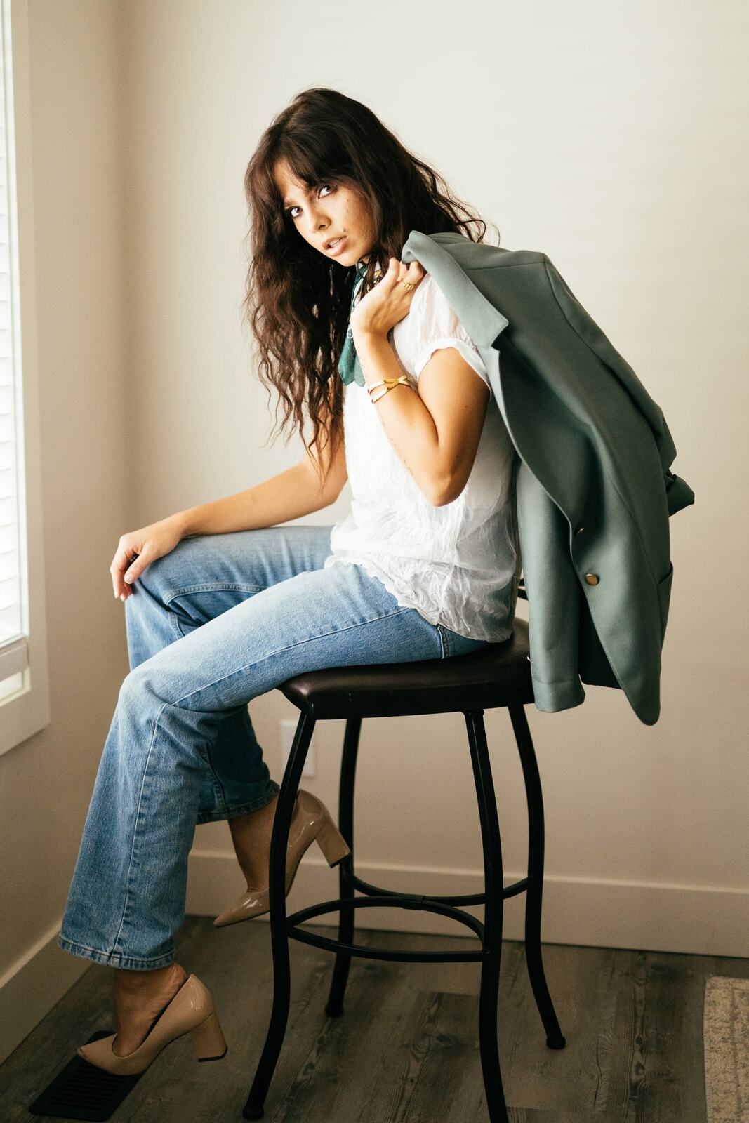 Sunny in Soft Indoor Light portraits story frame 6: A polished Sunny portrait set with a softer editorial feel.