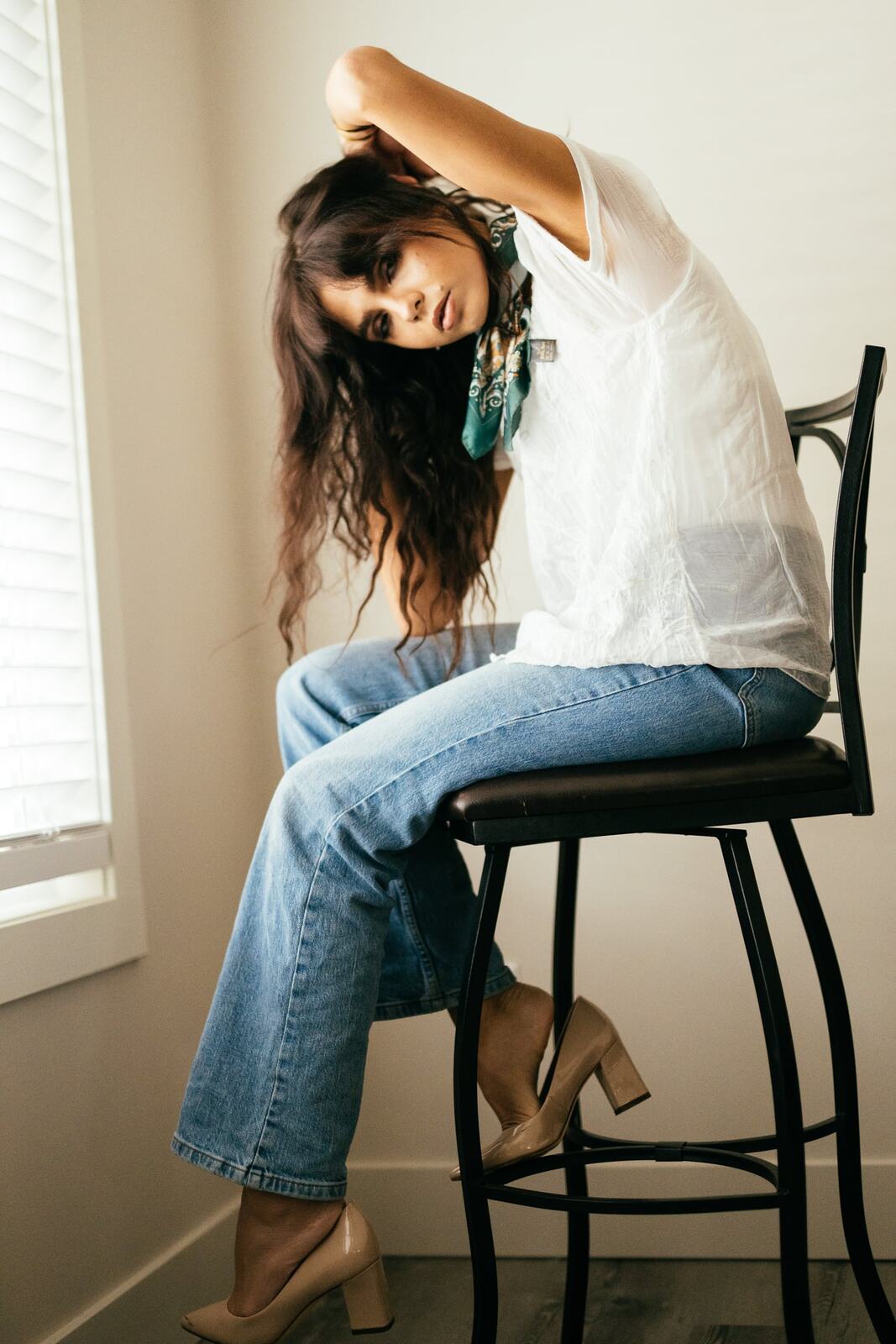 Sunny in Soft Indoor Light portraits story frame 16: A polished Sunny portrait set with a softer editorial feel.